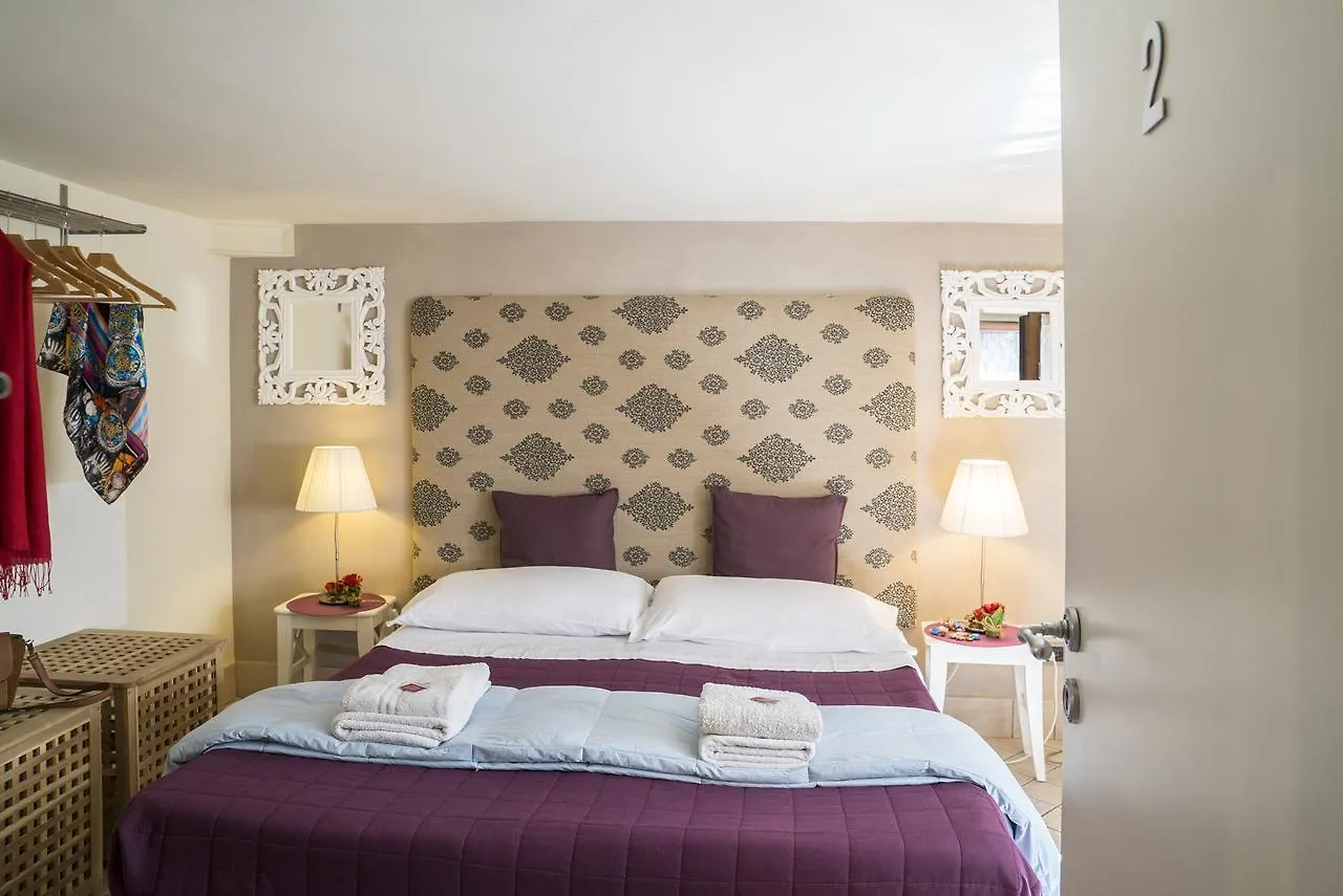 Oda ve Kahvaltı Rossocorallo B&B Katanya